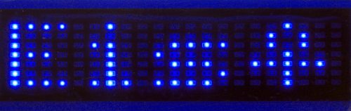 Kleines LED Laufschrift Display Blau batteriebetrieben