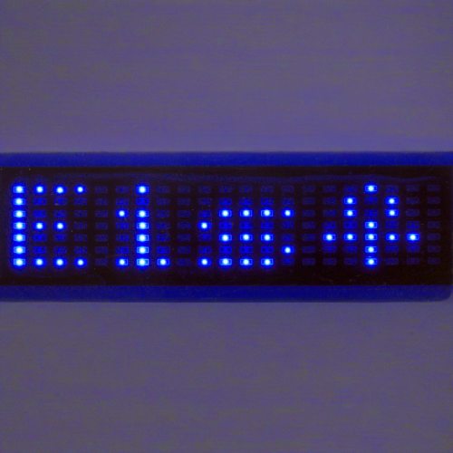 kleines laufschrift display blau