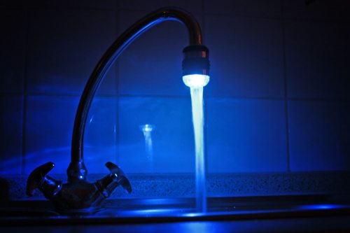  Light Up Water Faucet, Growing Blue Color LED Water