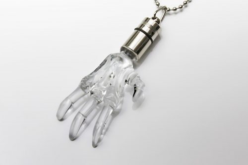 LED Krallen Grusel Kette Blinkt Halloween Halskette Karneval