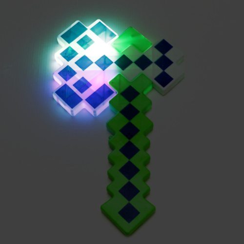 Pixelaxt  Grün mit Beleuchtung