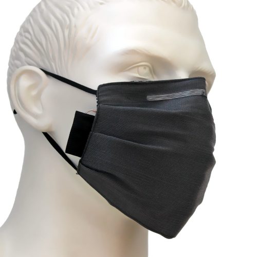 the mask in red