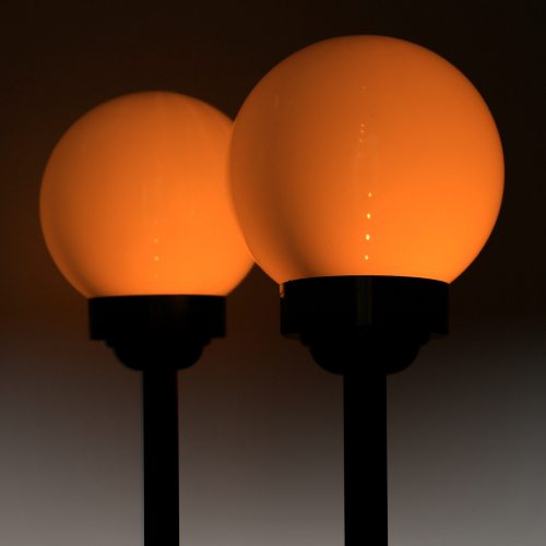 Set of 2 solar garden lights