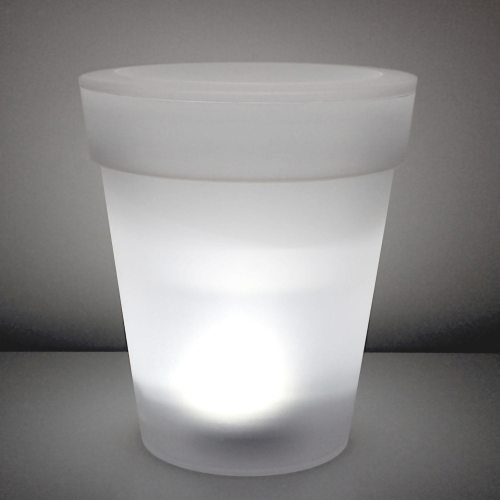 Plant pot with solar lighting