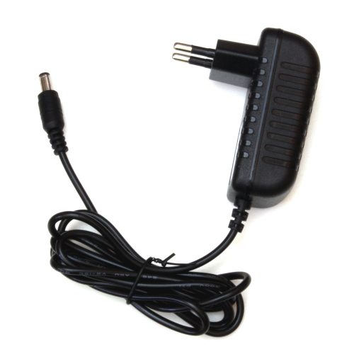 Kabel und Netzteil