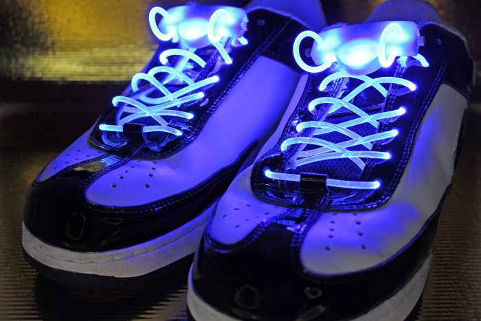 led-schnüsenkel blau