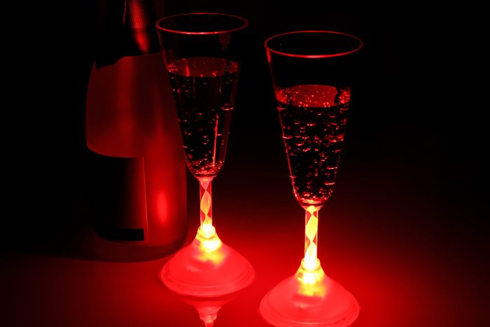 2 x LED-Champagne Glasses
