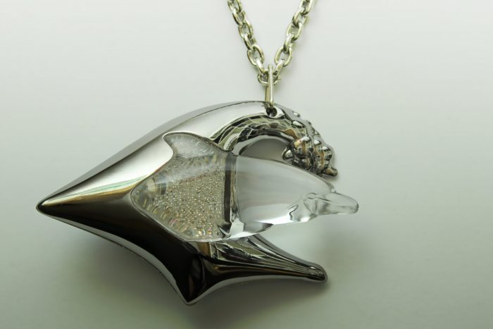 LED Farbwechsel-Delfinkette Delphin Schmuckanhänger mit Kette