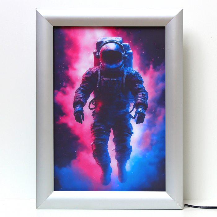 LED picture astronaut LED light frame DIN A4 aluminum I cosmonaut poster frame backlight I LED picture light box I light box with ultra-flat design & folding frame technology