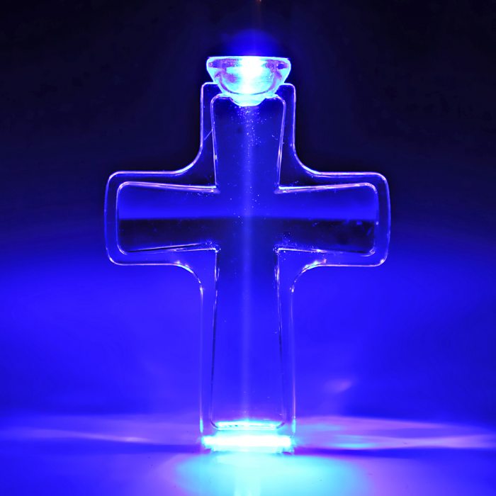 Kreuzkette mit LED-Anhänger
