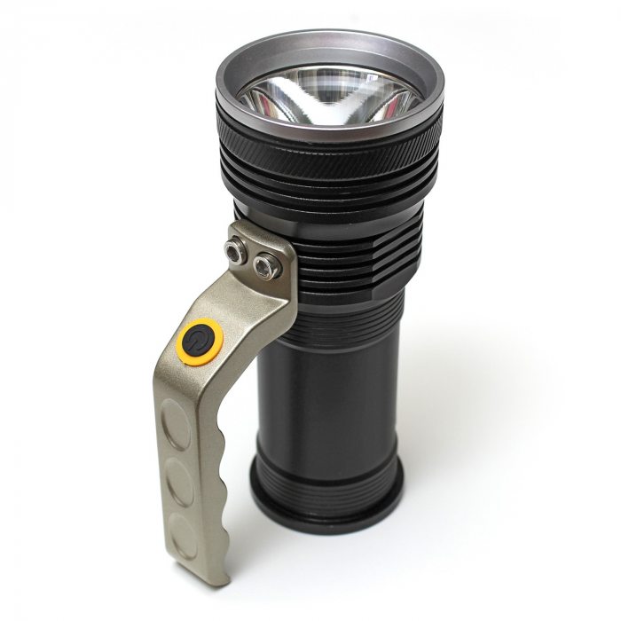 Robust camping and travel flashlight