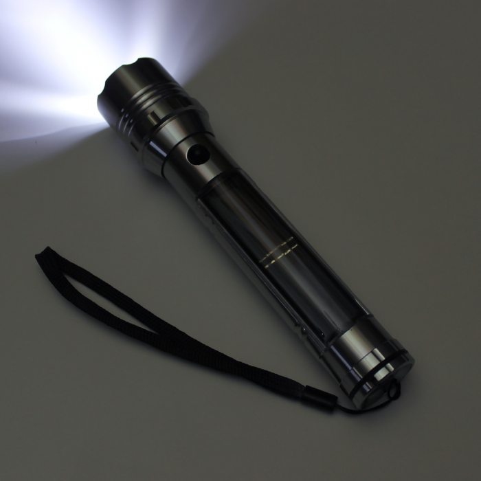 Solar Self-sufficient flashlight for outdoors I