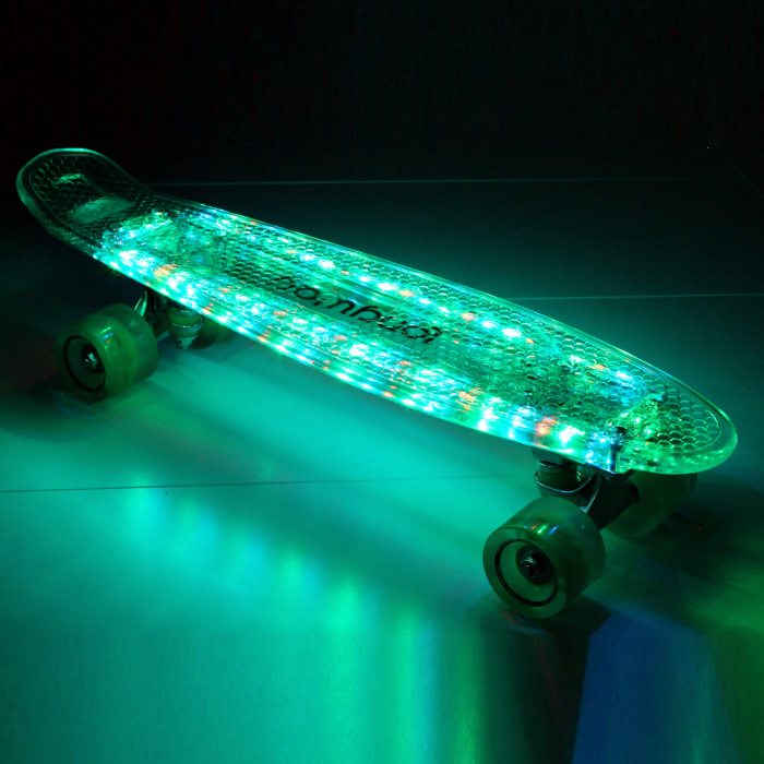 LED-Skateboard I Leuchtendes Pennyboard mit LED-RollenI I Akkubetrieben mit 6 Licht Optionen