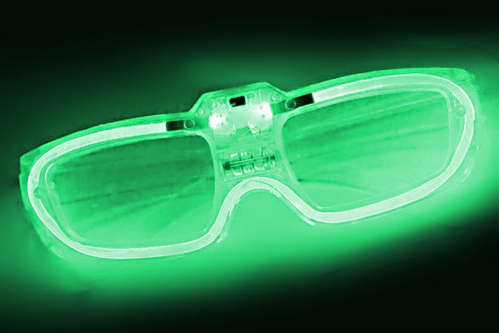 geräuschaktivierte nerdbrille mit leds grün