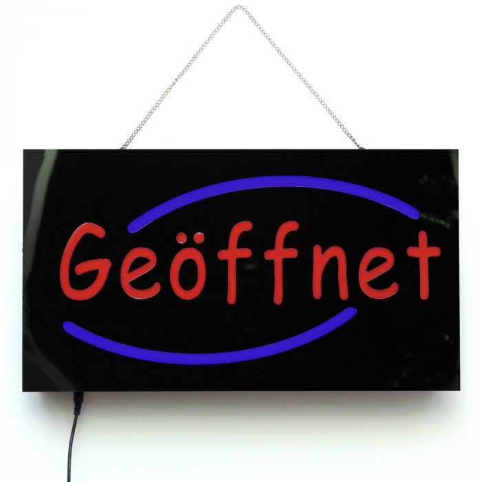 geöffnet ladenschild schaufenster werbung