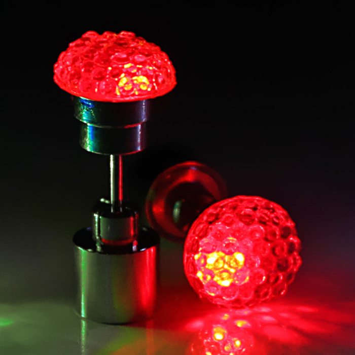 rote Ohrstecker