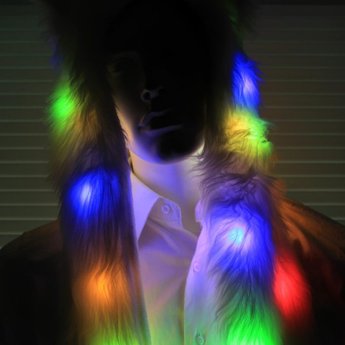 LED Polar bear scarf