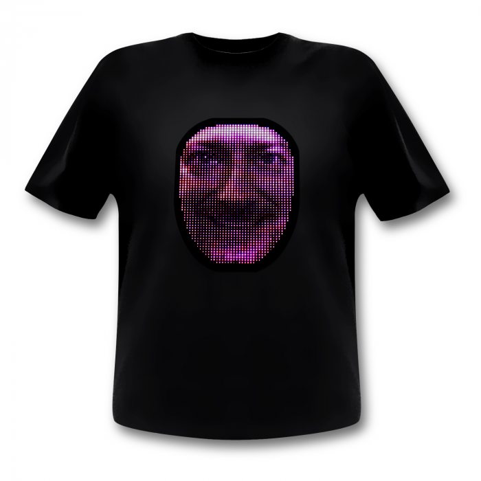 Selfie-Motive auf das Shirt-Panel senden