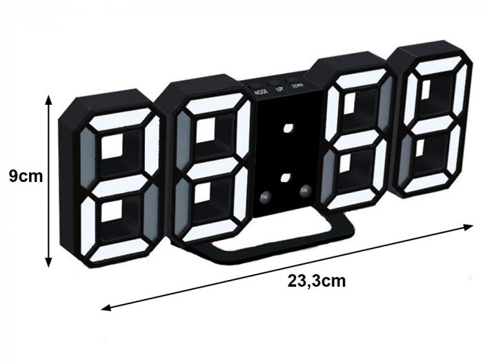 Standuhr und Wanduhr
