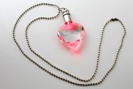 Leuchtende LED Herz Kette I Herzschmuck I Kleines Muttertagsgeschenk