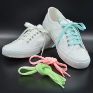 Glow in the dark shoelaces