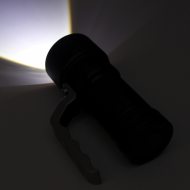 Zoomable glow from wide to narrow