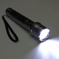 Solar LED-Taschenlampe mit optionaler Aufladung per Netzstecker & KFZ Adapter I Aluminium Taschenlampe mit Solarzelle und Trageriemen I Campingtaschenlampe