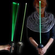 LED-Degen grün leuchtende Spielzeugwaffe Lichtdegen mit 3 Leuchtmodi I Stichwaffe Spielzeug Fechten I Florett Lichtschwert