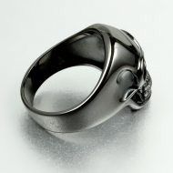 etNox Totenkopf Edelstahl-Ring Black Skull I Schwazer Totenkopfring