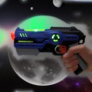 Kinderpistole Space Shooter Gun Blau mit 5 Sound-Effekten & Vibration I SciFi Spielzeugpistole Licht Schussgeräuschen & Vibrationen I Kostüm Effekt-Laserpistole