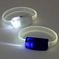 LED-Armband 2 Leuchteffekte I Leuchtarmband Blau oder  Weiß I Festival-Armband Schlagerparty & Konzertarmband