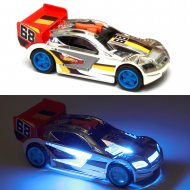 Hot Wheels Edge Glow Cruisers Time Tracker 13 cm I Großes Hot Wheels Leuchtauto Motorengeräusch I Spielauto Geburtstagsgeschenk
